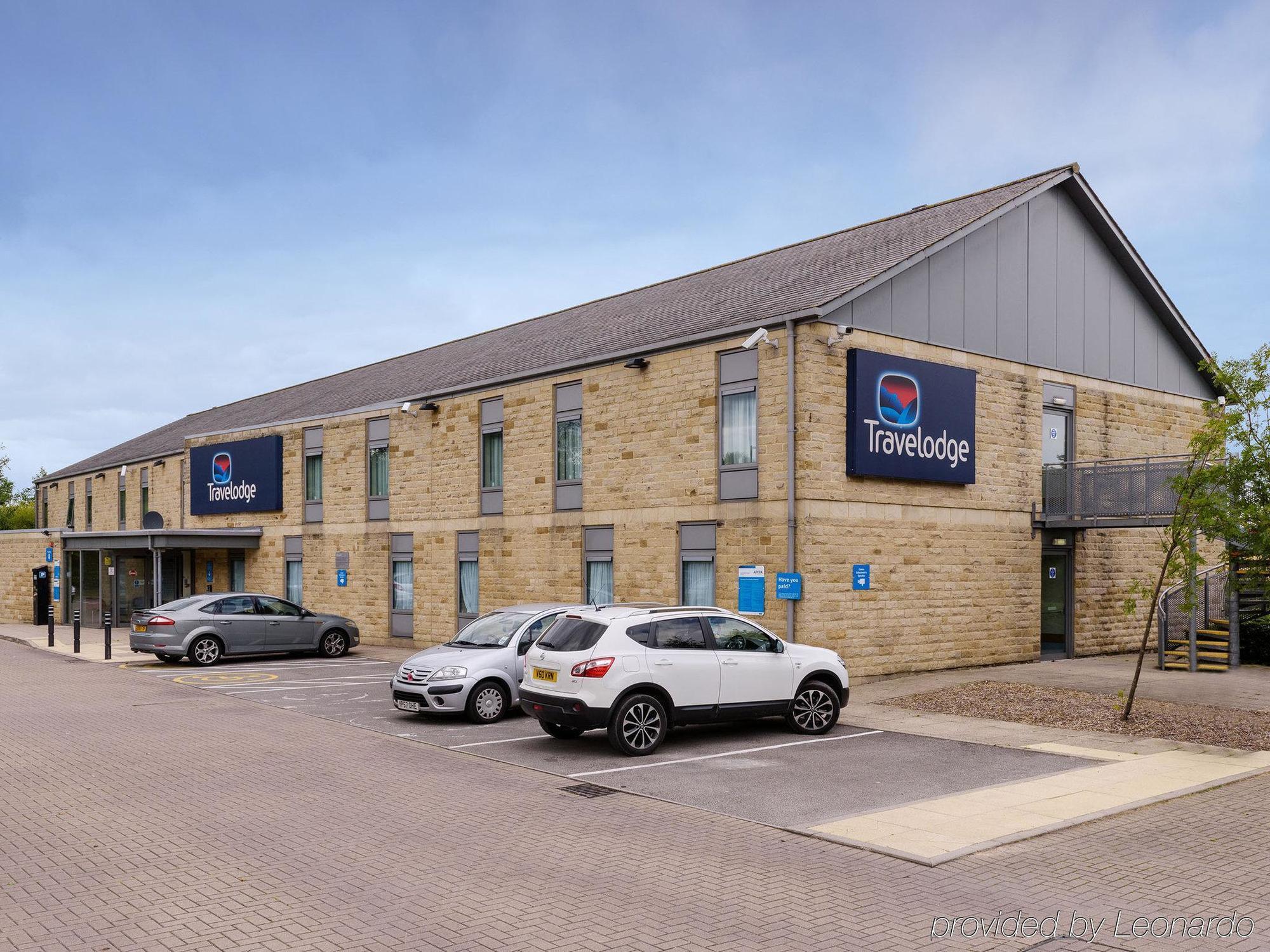 Travelodge Leeds Bradford Airport Exterior photo