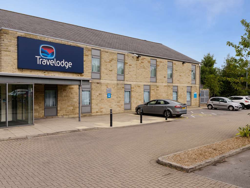 Travelodge Leeds Bradford Airport Exterior photo