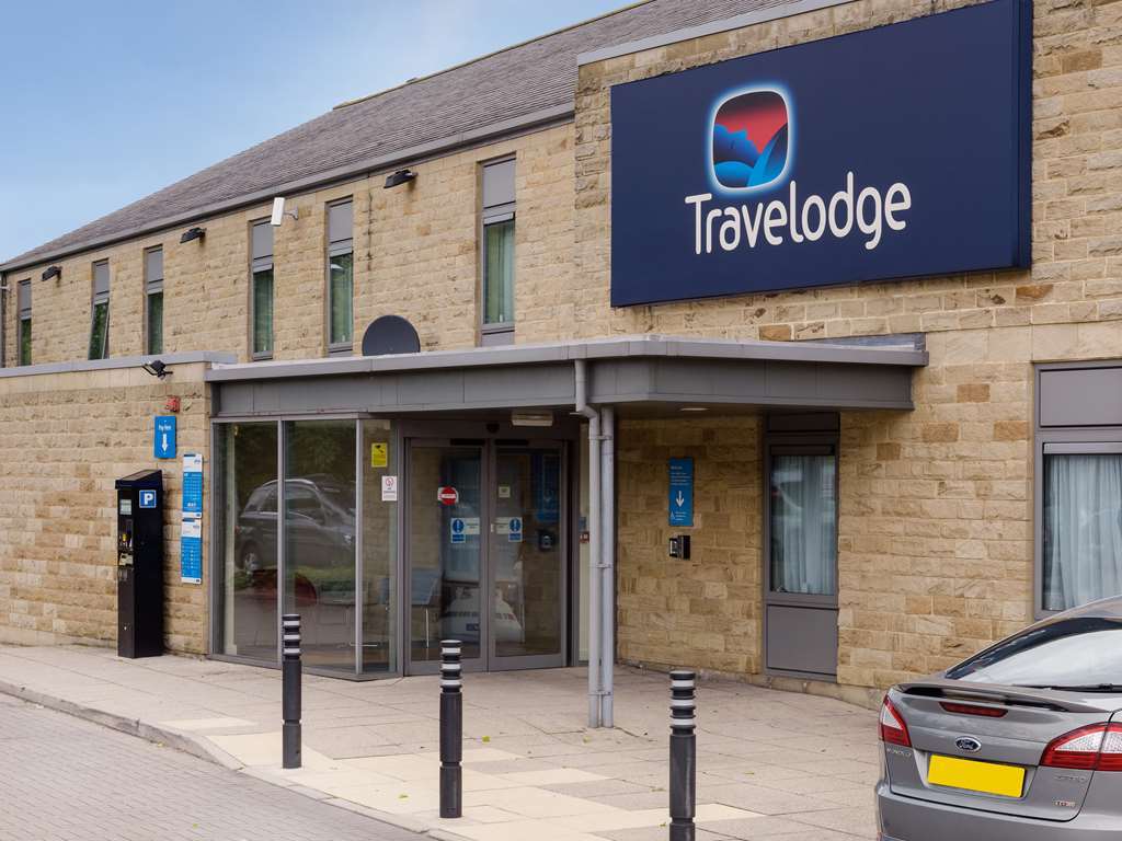 Travelodge Leeds Bradford Airport Exterior photo